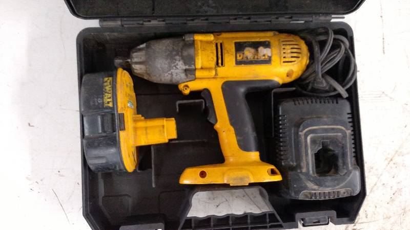 Dewalt 18 Volt 12 Impact, Works, ...