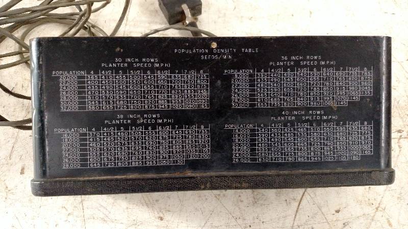 lot 427 image: John Deere Model 6000 Planter Contr...