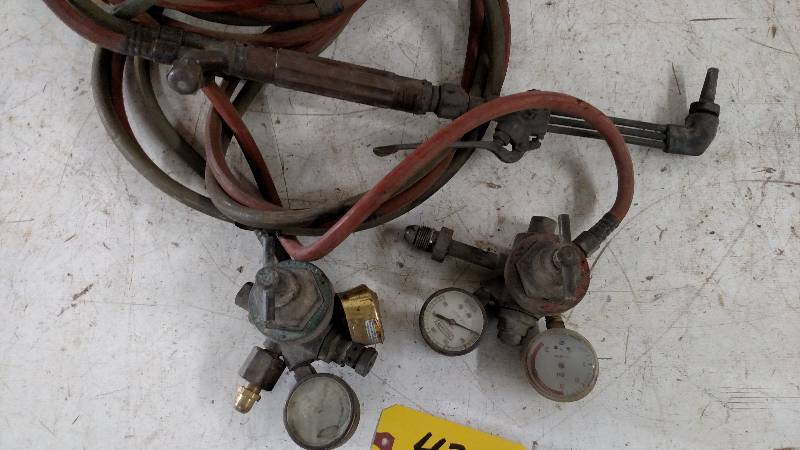 lot 433 image: Cutting Torch, Hose, & Gauges...