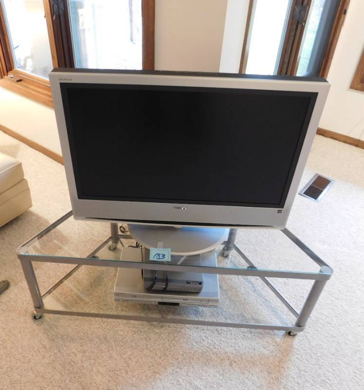 lot 183 image: Sony..... KLV-S32A10....32.....Bravia......LCD TV 2006