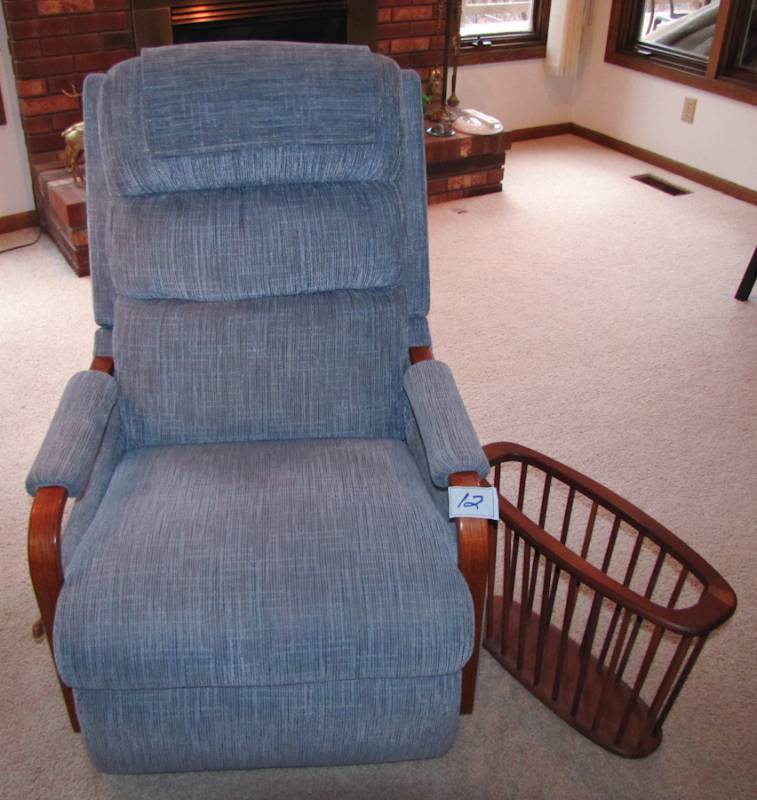 lot 12 image: Recliner Chair & Magazine rack