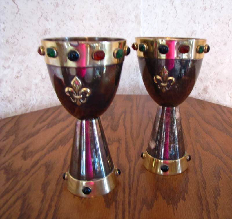 lot 112 image: renaissance festival jeweled metal wine chalices King and Queen