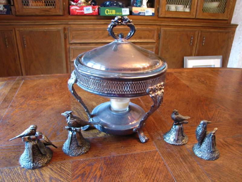 lot 120 image: silvertone chafing dish and metal bird bells