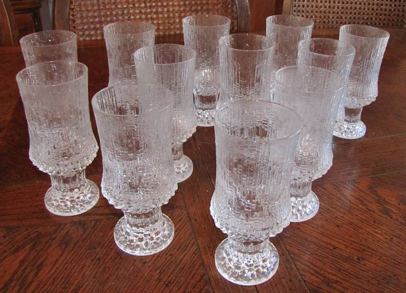 lot 96 image: 12 Finnish crystal stemware glasses