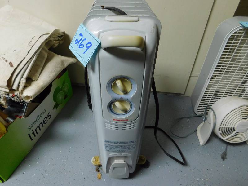 lot 269 image: Honeywell electric space heater
