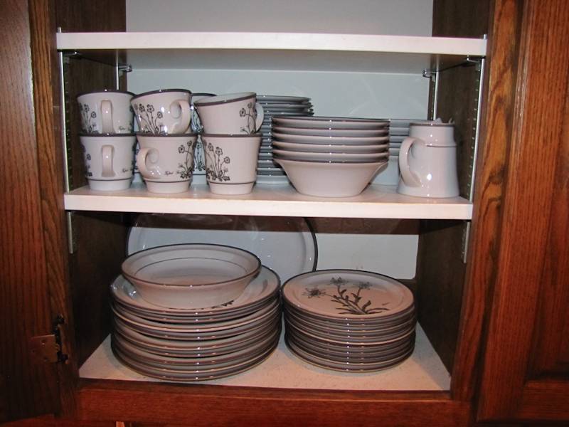 lot 136 image: Cupboard lot of dishware Noritake Stoneware