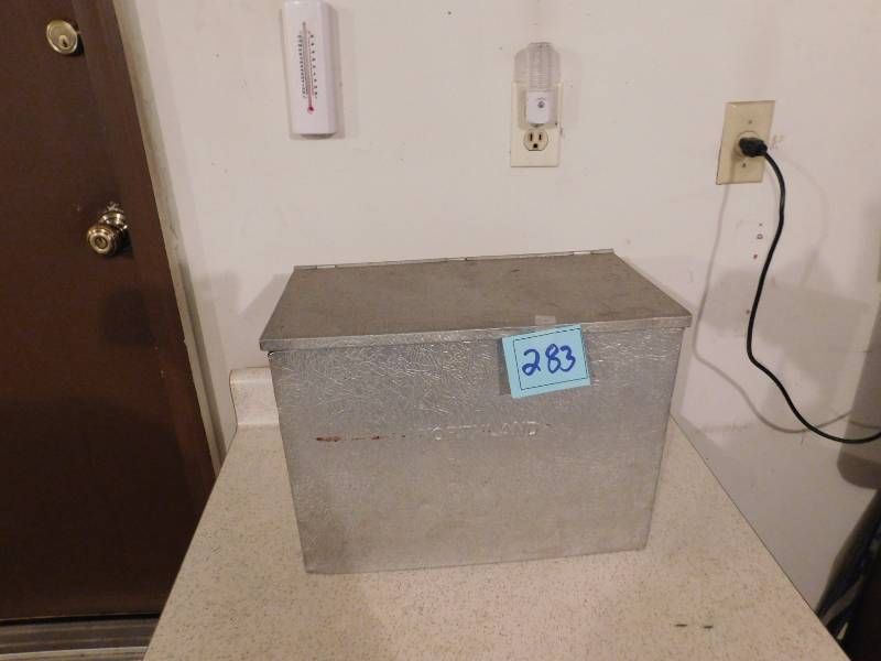 lot 283 image: vintage northland metal insulated porch milk box and one wool army blanket