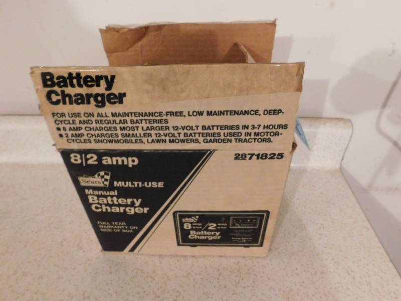 lot 289 image: sears battery charger