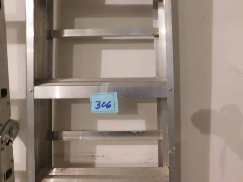 lot 306 image: metal painting ladder folding