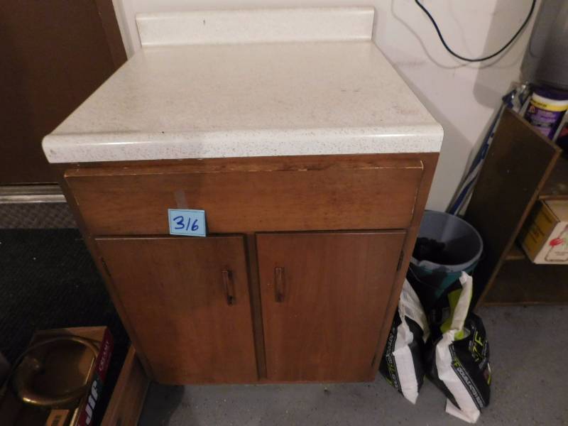 lot 316 image: drawer and cabinet with Formica top