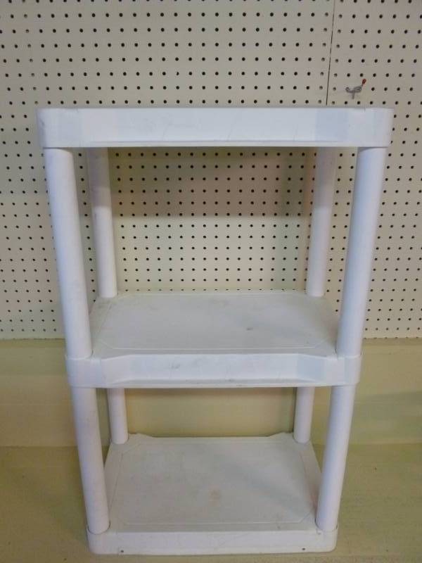 Plano Shelf