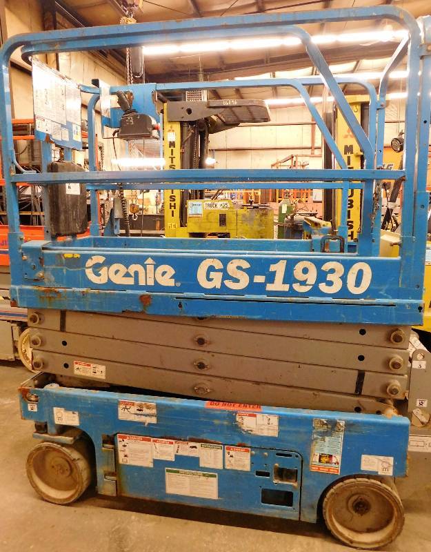 Genie GS-1930 Scissor Lift