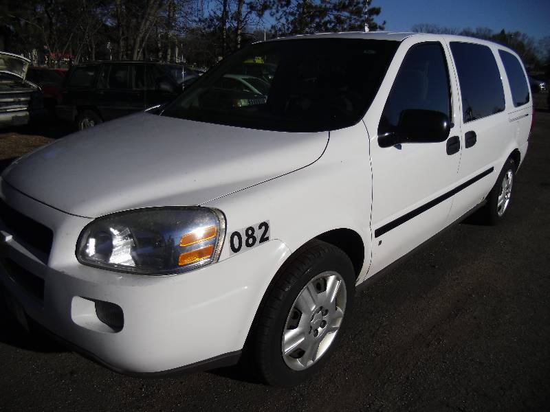 2008 Chevrolet Uplander LS FWD