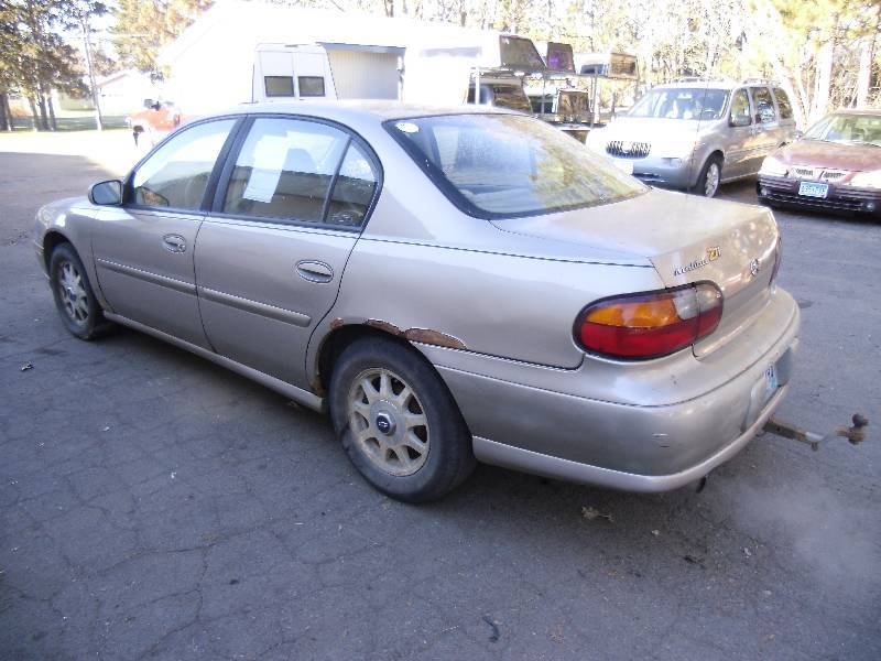 1999 Chevrolet Malibu LS