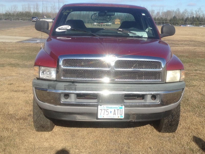 1999 Dodge Ram 4x4 SLT - 2 Owner-