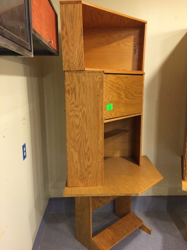 Hand Crafted Corner Piece of office furniture. Super Nice Piece & well constructed - lot of 3 pieces