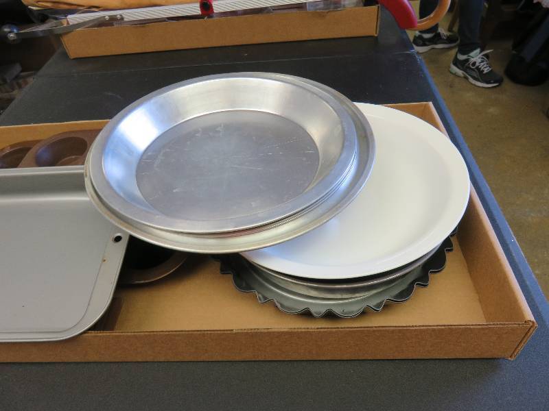 Kitchen bakeware