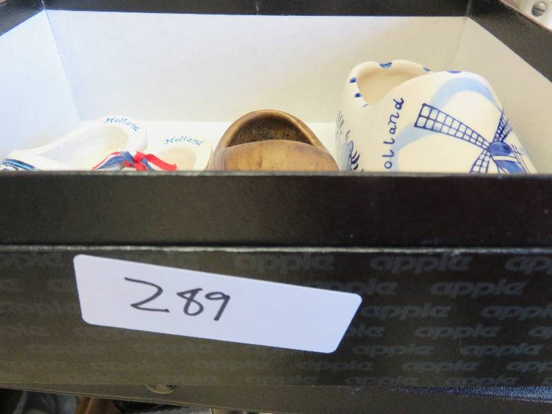 Dutch shoes