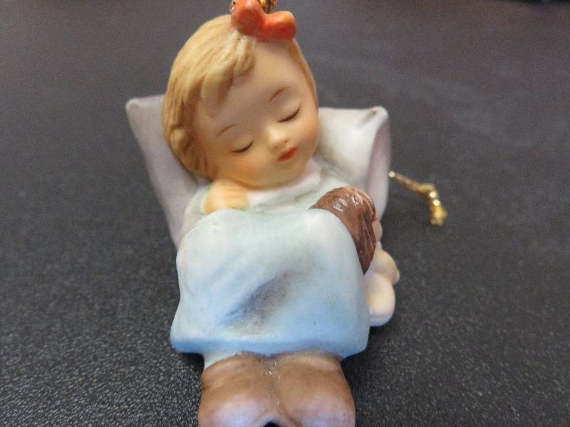 Hummel figurine, sleeping baby