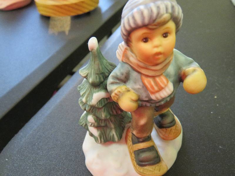 Hummel Figurine, Dashing Through the Snow
