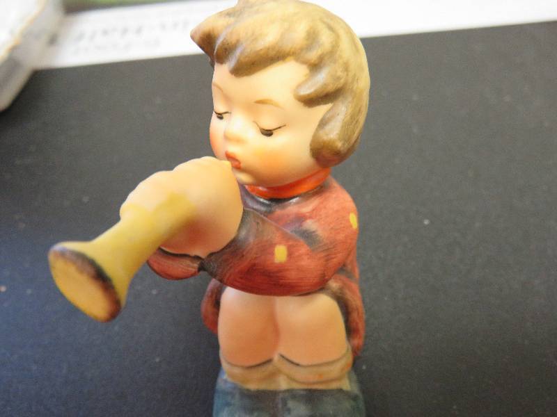 Hummel figurine, Trumpet Boy