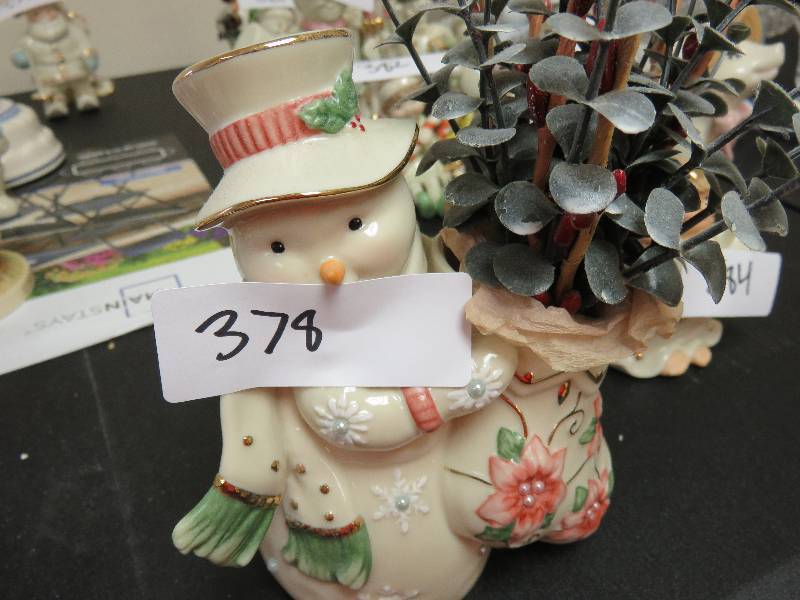 Lenox figurine