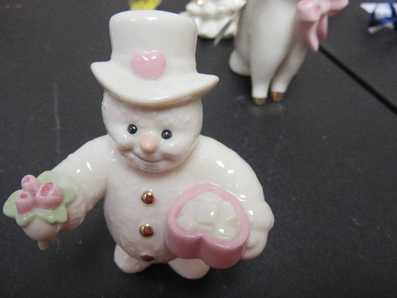 Lenox figurine