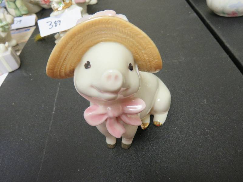 Lenox figurine