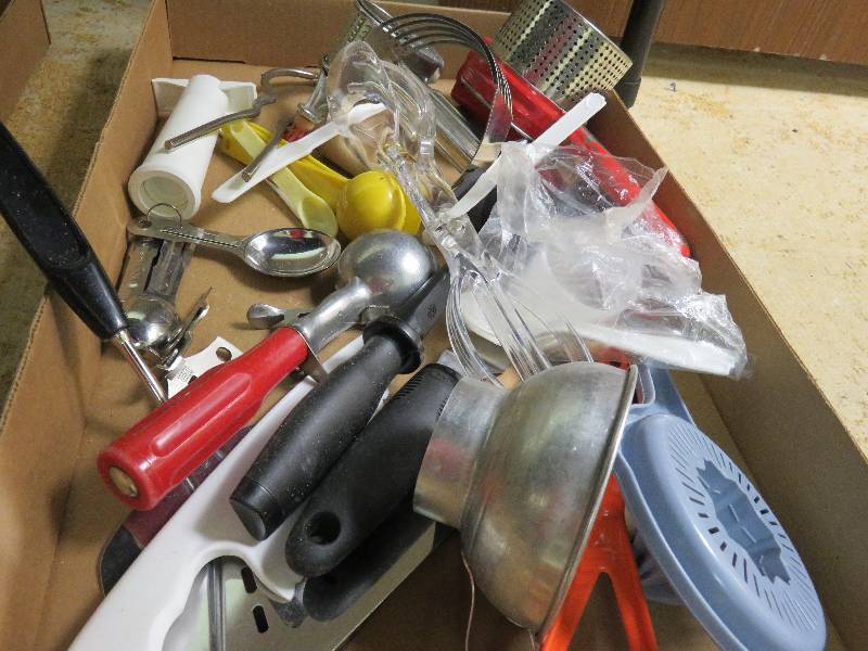 Kitchen lot