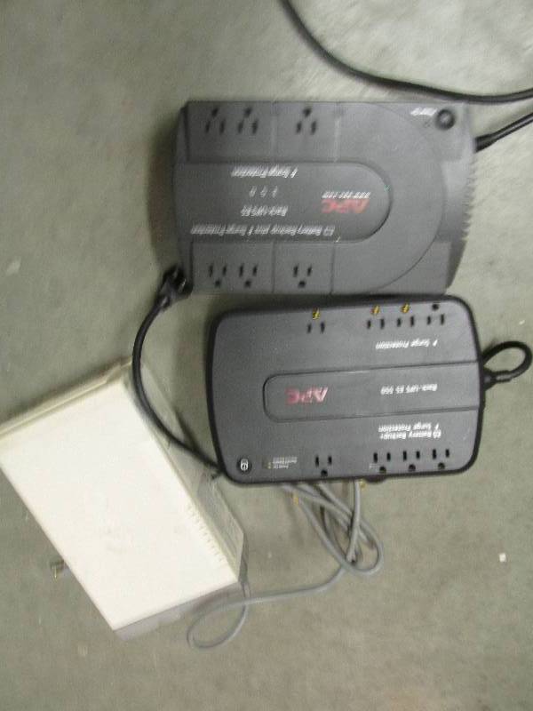lot 15 image: lot of 3 APC battery backups ...