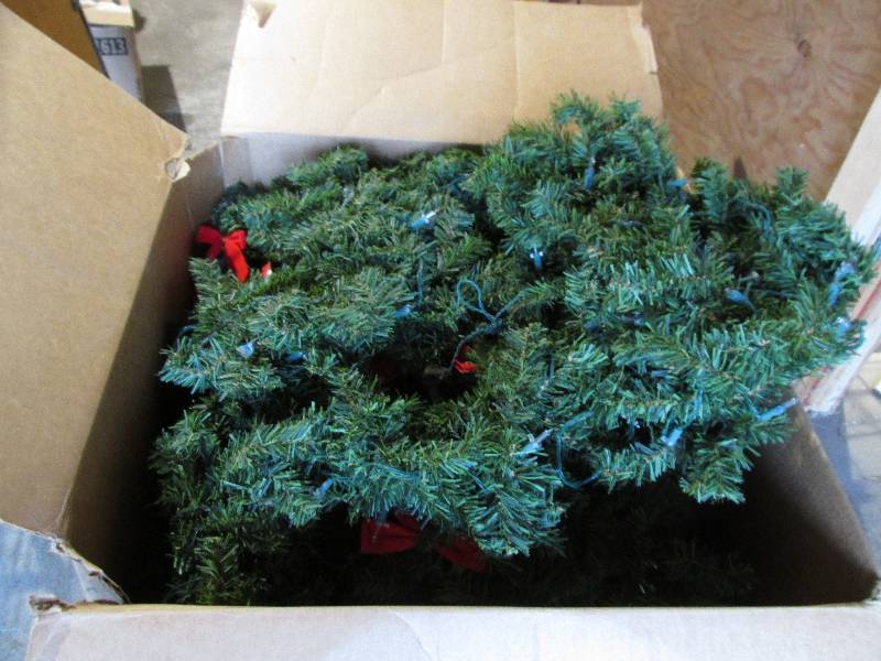 lot 34 image: big box of Christmas garland...