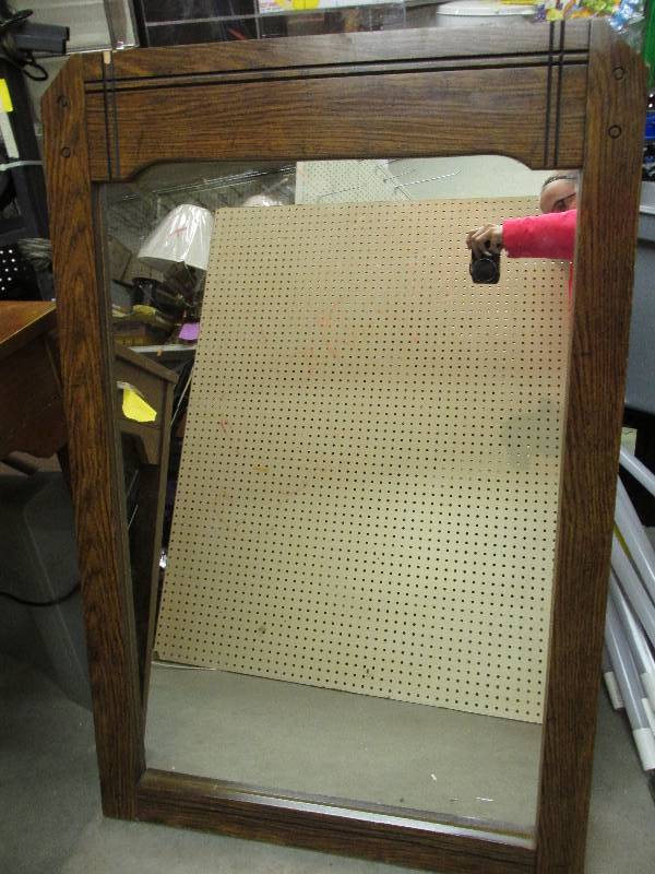 lot 51 image: wood frame bedroom mirror 29wide ...