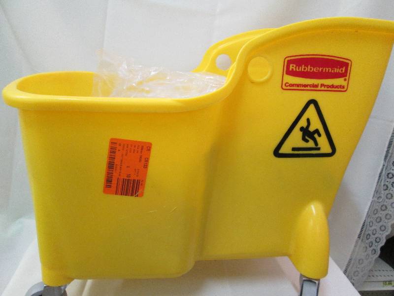 Rubbermaid commercial mop pail fill...