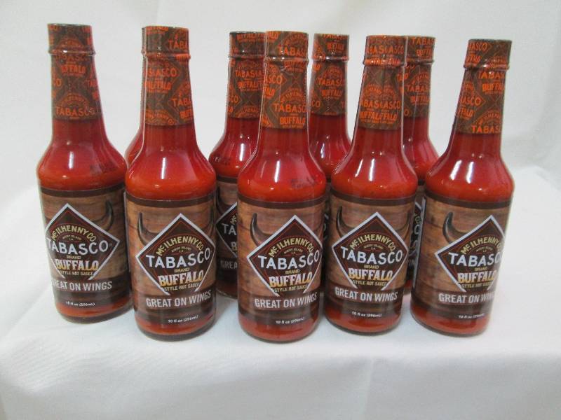 Lot of 9- 10 oz bottles Tabasco Buf...