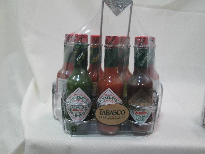 Variety carrier pack containing 7- ...