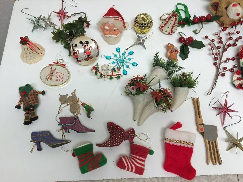 ChristmasHoliday Decorations and Ornaments