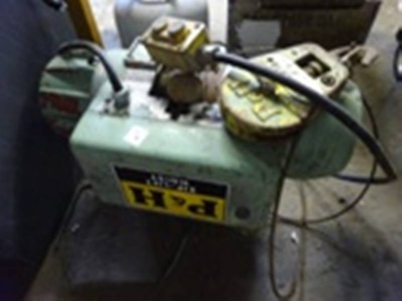 P and H Zip Lift Hoist 2000 Lb. Lift