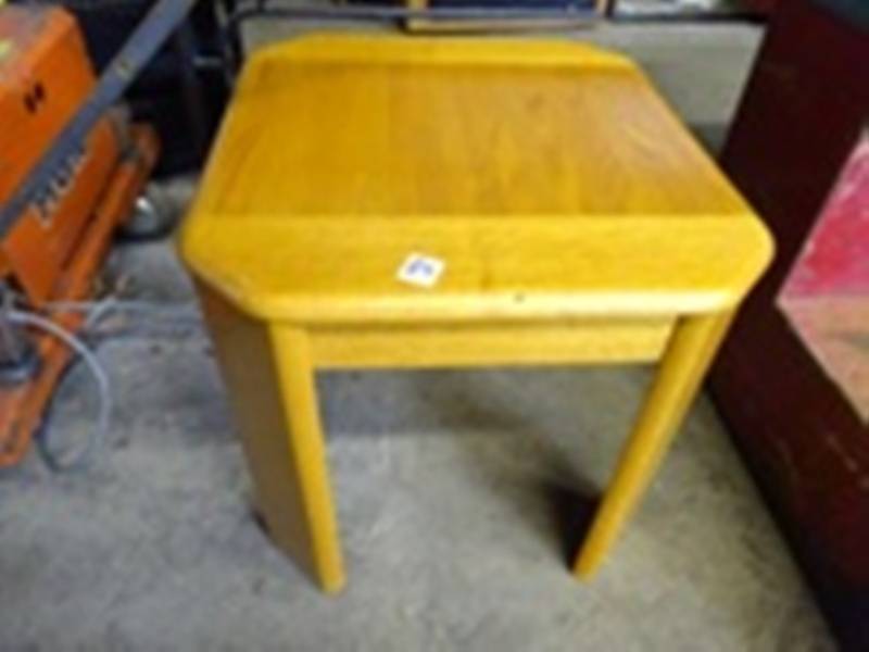 Wood End Table 20 X 22 X 19