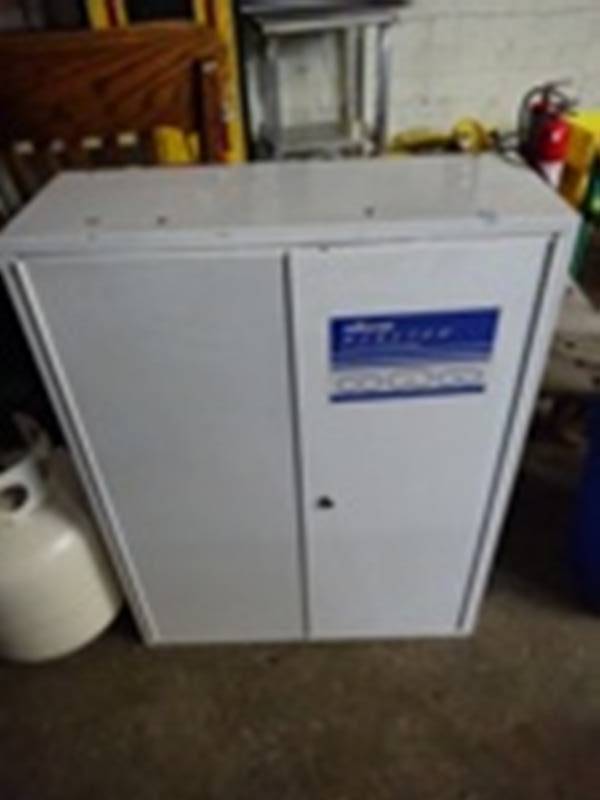 Sellstrom Monitor Germicidal Cabinet