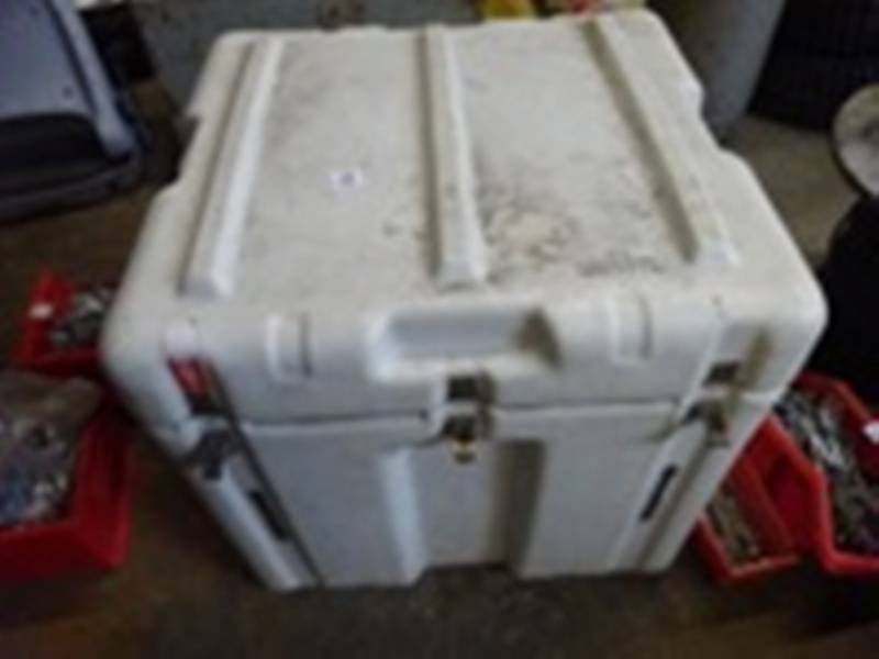 Heavy Duty Shipping Case 26 X 24 X 24