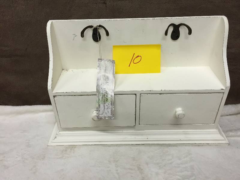 Belle Mason Decorative shelf