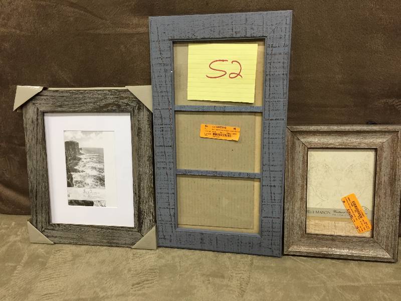 Lot of Picture frames