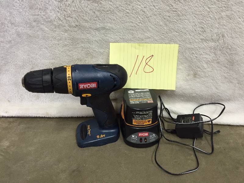 Ryobi Drill Set 9.6 Volt