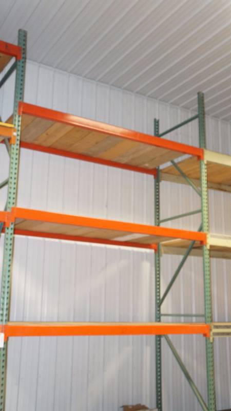 Pallet Racking with Shelves
