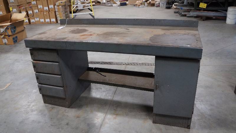 Metal Work Bench