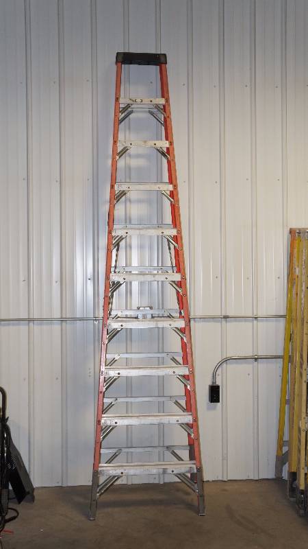 Greenbull 10 Fiberglass Ladder