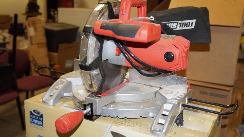 Tool Shop 10 Compound Miter Saw
