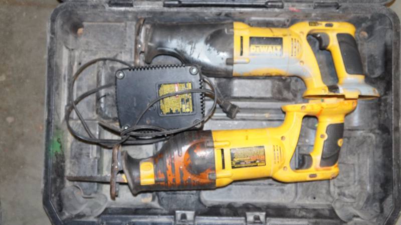 Set of 4 Dewalt Sawzalls in Cases w 2 Batteries, 2 Chargers & 1 Drill