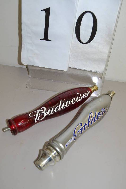 lot 10 image: Beer Tapper handle