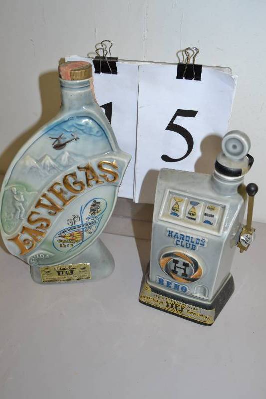 lot 15 image: Whiskey Decanters